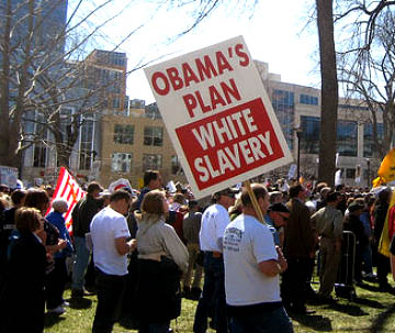 [Image: tea-party-racist-signs-07-white-slavery.jpg]