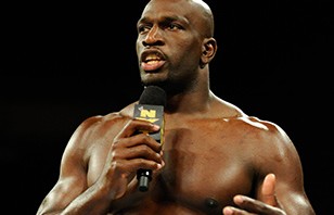 WWE’s Titus O’Neil to Join Mo’Kelly in the Morning 10.10.13 in Support of Breast Cancer Awareness Month