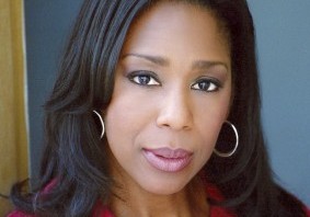 Actress Dawnn Lewis – Friday 10.18.13 on Mo’Kelly in the Morning