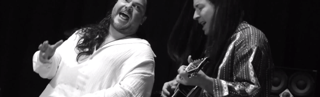 Jack Black and Jimmy Fallon Recreate 1990 ‘More Than Words’ Music Video (VERY COOL)